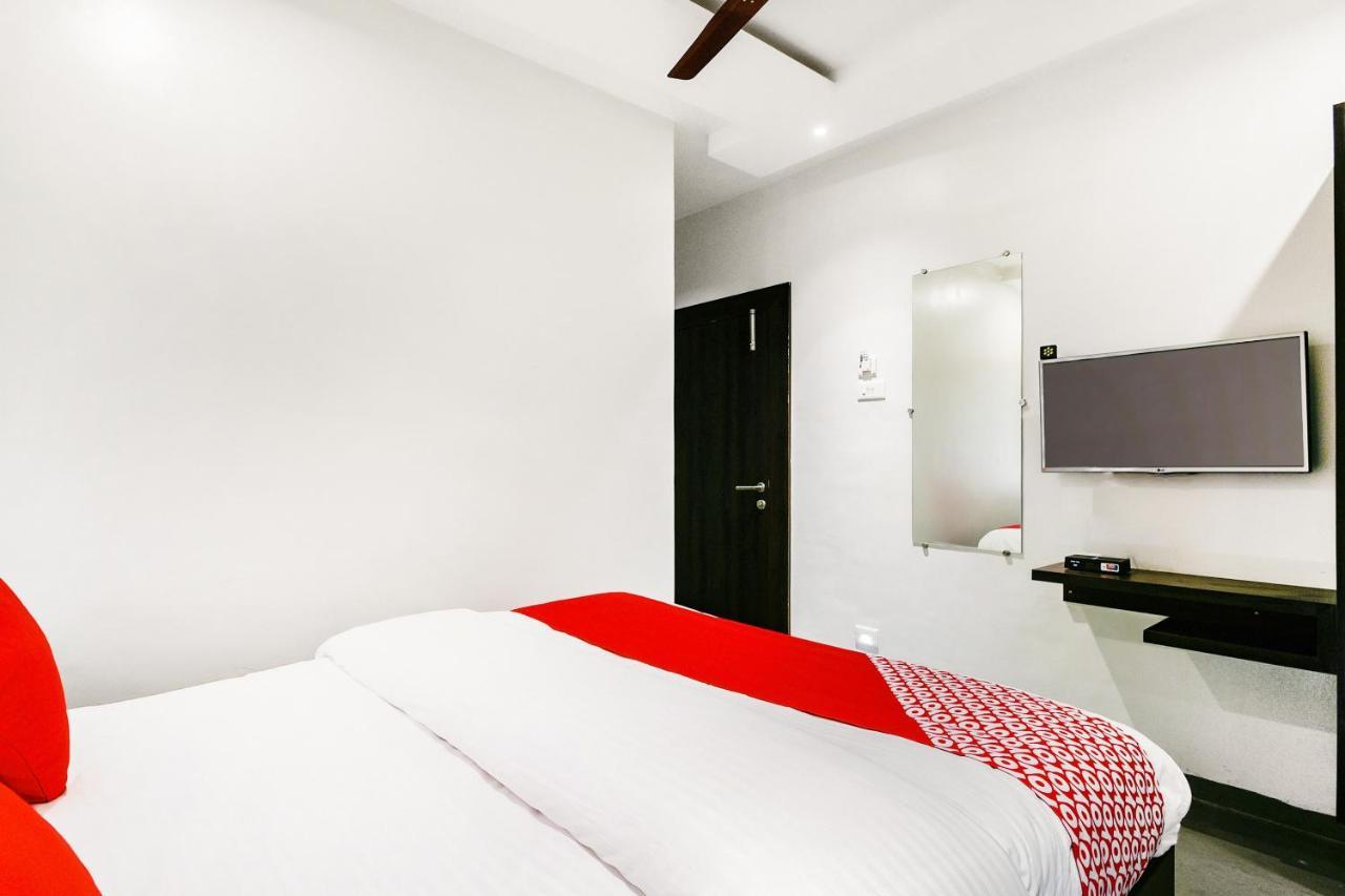Oyo 14826 Ashoka Executive Hotel Aurangabad  Eksteriør billede