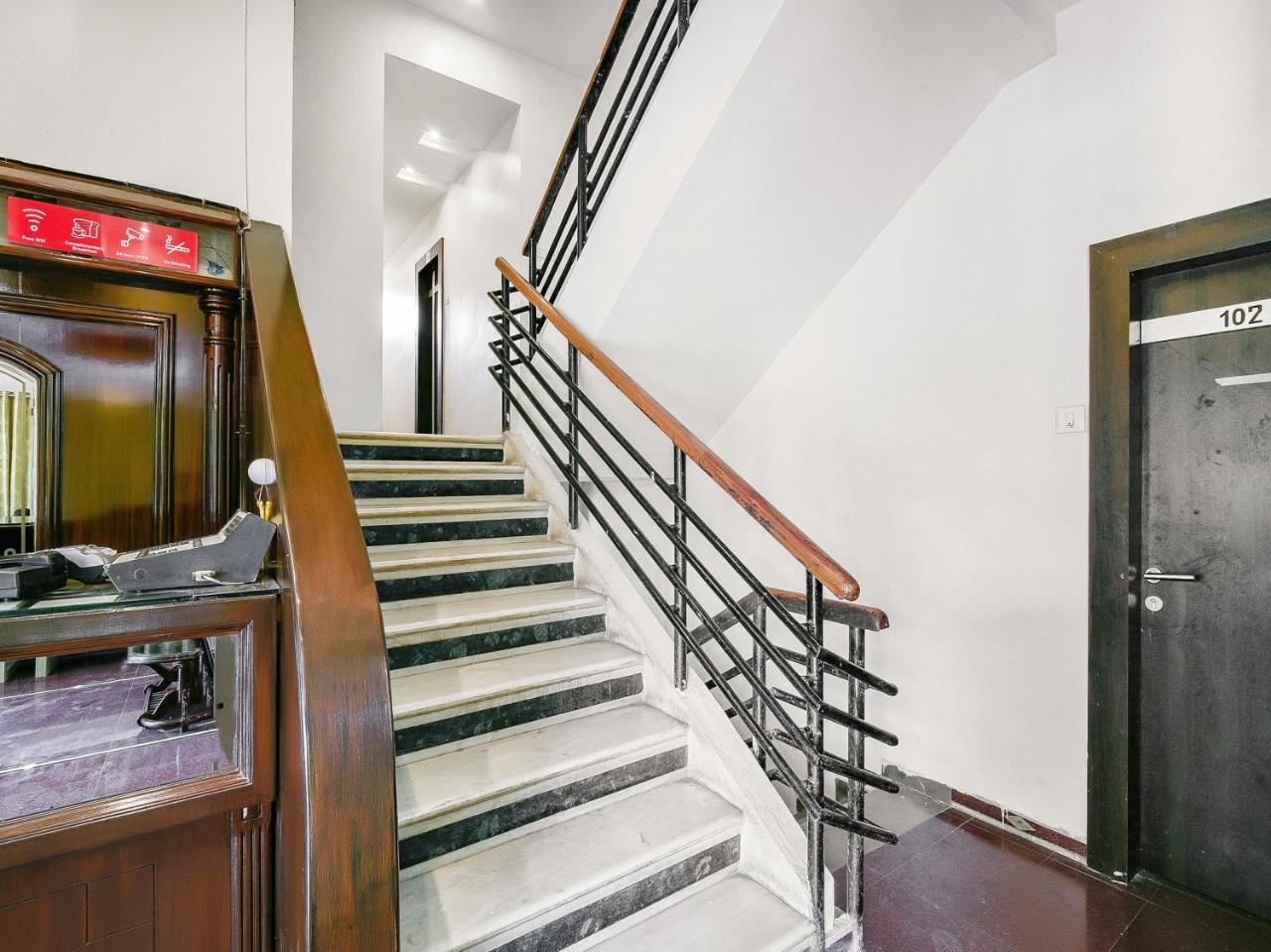 Oyo 14826 Ashoka Executive Hotel Aurangabad  Eksteriør billede